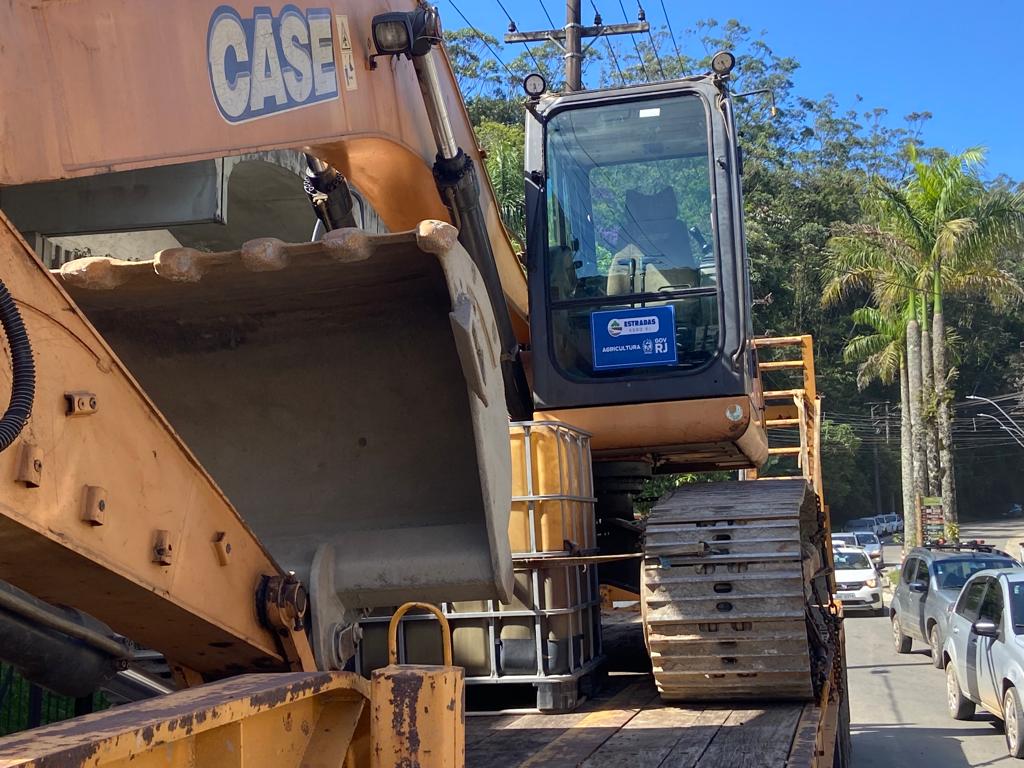 Governo do Estado leva maquinário e apoio técnico aos produtores de Petrópolis