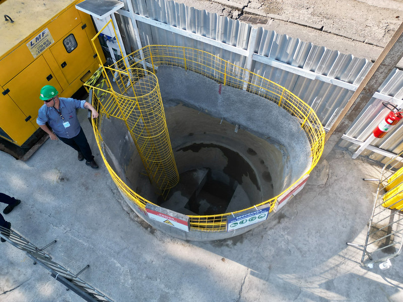 Coletor Tronco de Manguinhos vai tratar mais de 1,2 mil litros de esgoto por segundo e beneficiar cerca de 600 mil pessoas, na Zona Norte