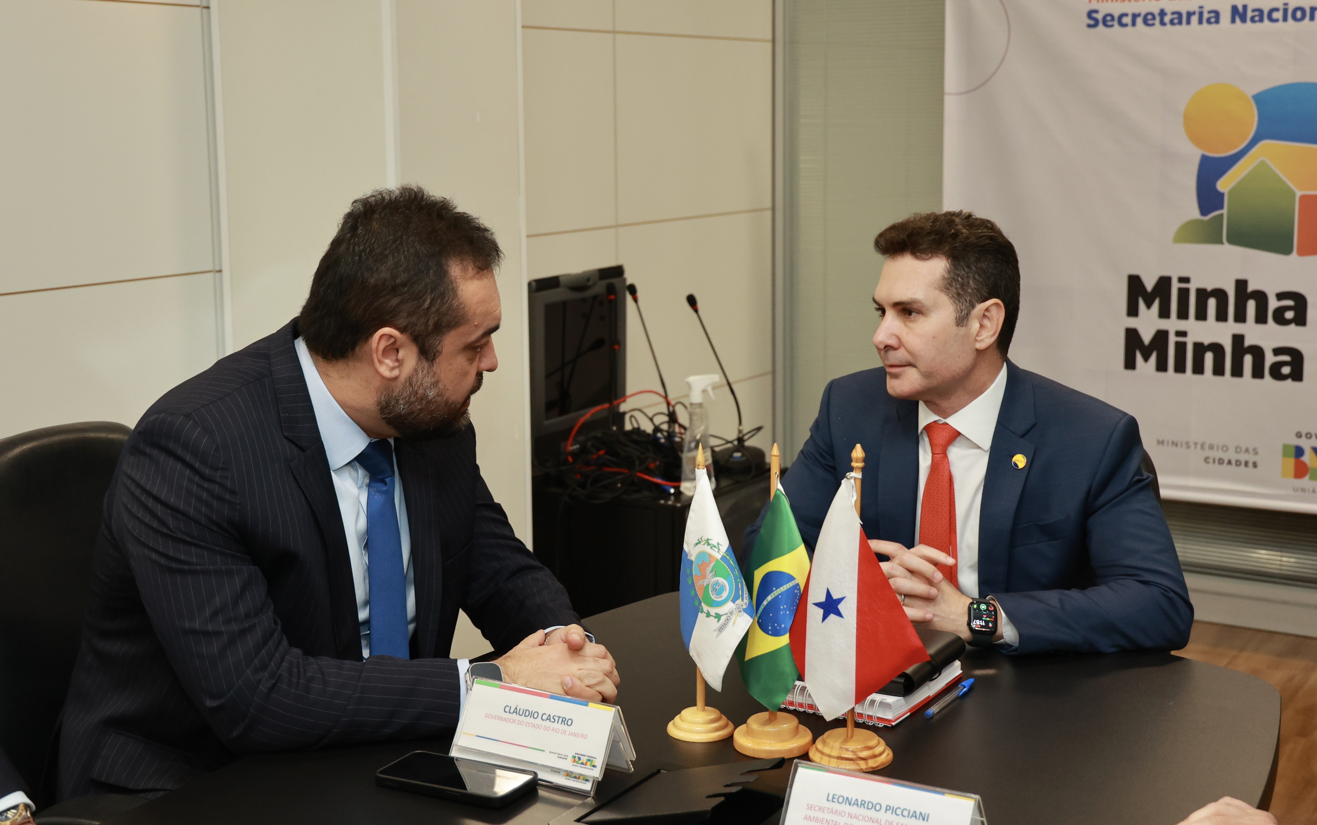PROJETO IGUAÇU É APRESENTADO NO MINISTÉRIO DAS CIDADES