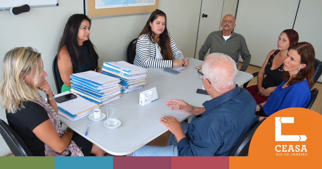 Reunião entre representantes da Ceasa, Acegri e Associação dos Carregadores