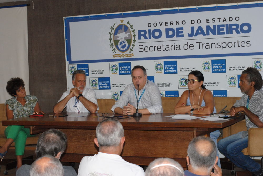 Reunião com empregados explica situação do Plano CENTRAL