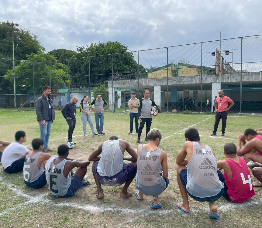 Flamengo realiza tradicional peneira entre socioeducandos do Degase