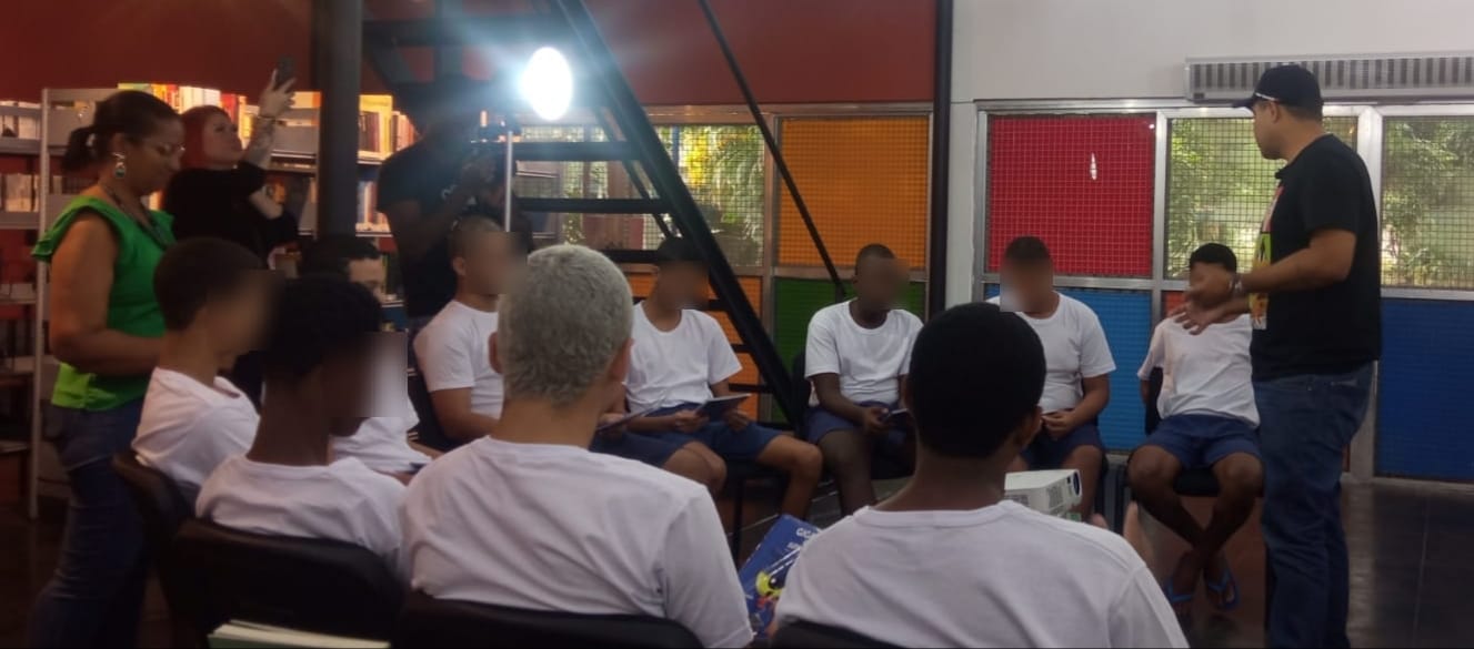 Coordenação de Bibliotecas realiza a nona edição "Café com o Autor: versão socioeducando"