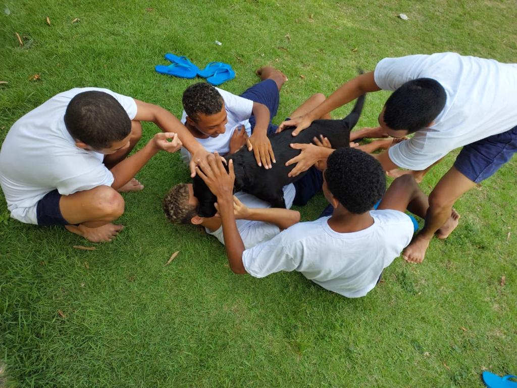 Divisão de Ações com Cães do Degase oferece oficina de "Recreadores de Pet"