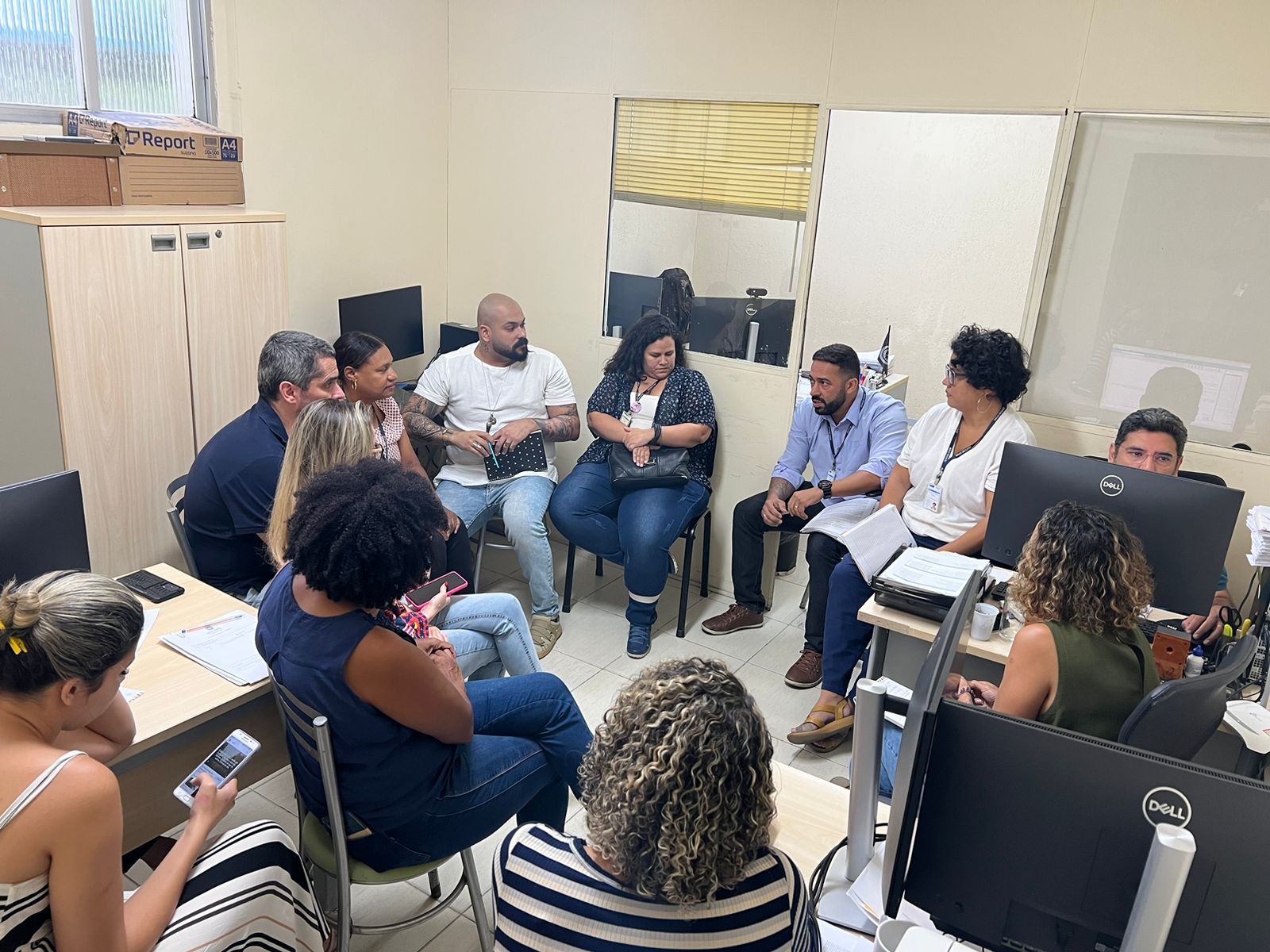 DEGASE realiza reunião para implementação de cronograma sobre cumprimento de Medida Socioeducativa de adolescente Trans