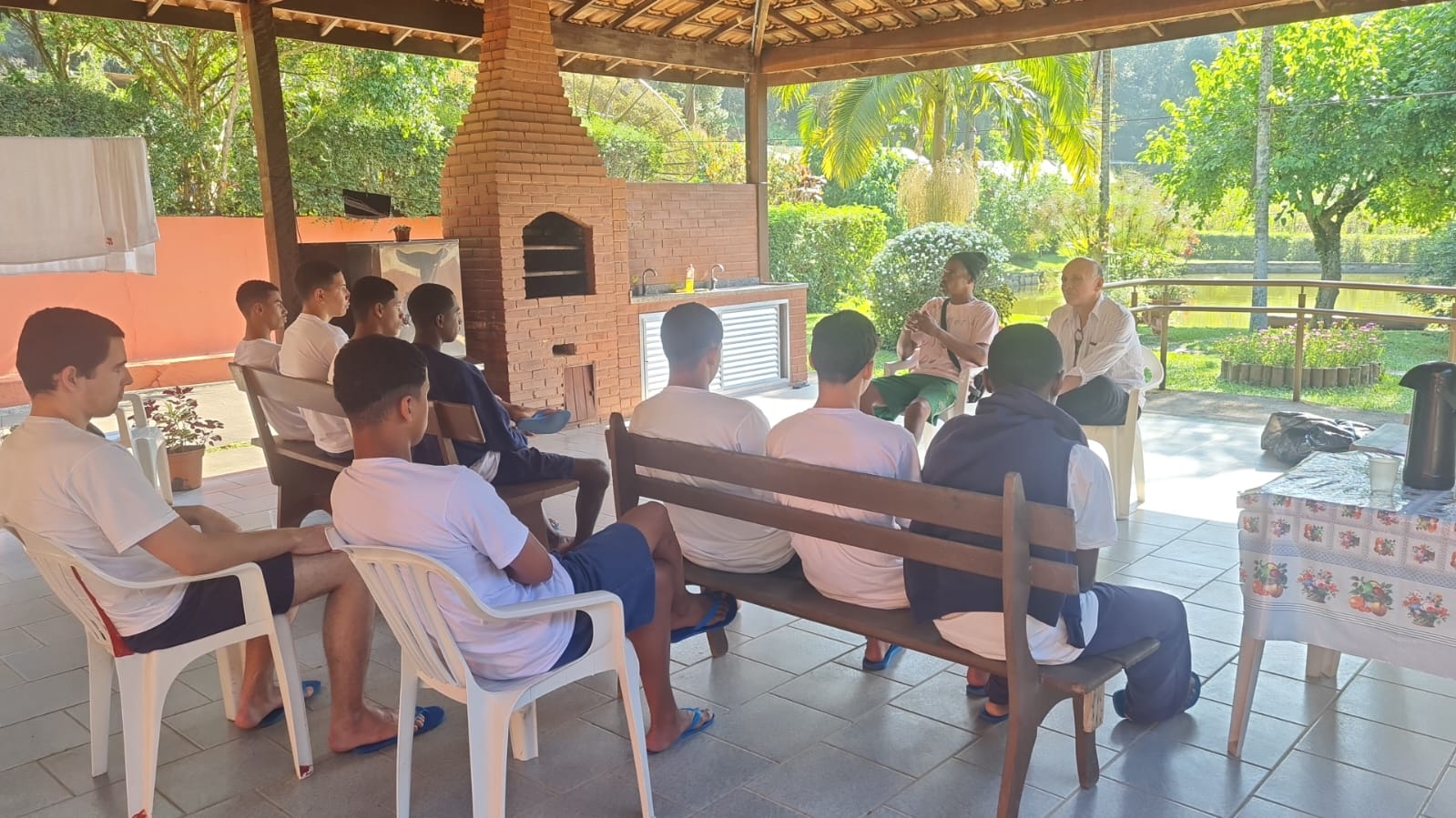 Criaad Teresópolis realiza atividade de artes cênicas 