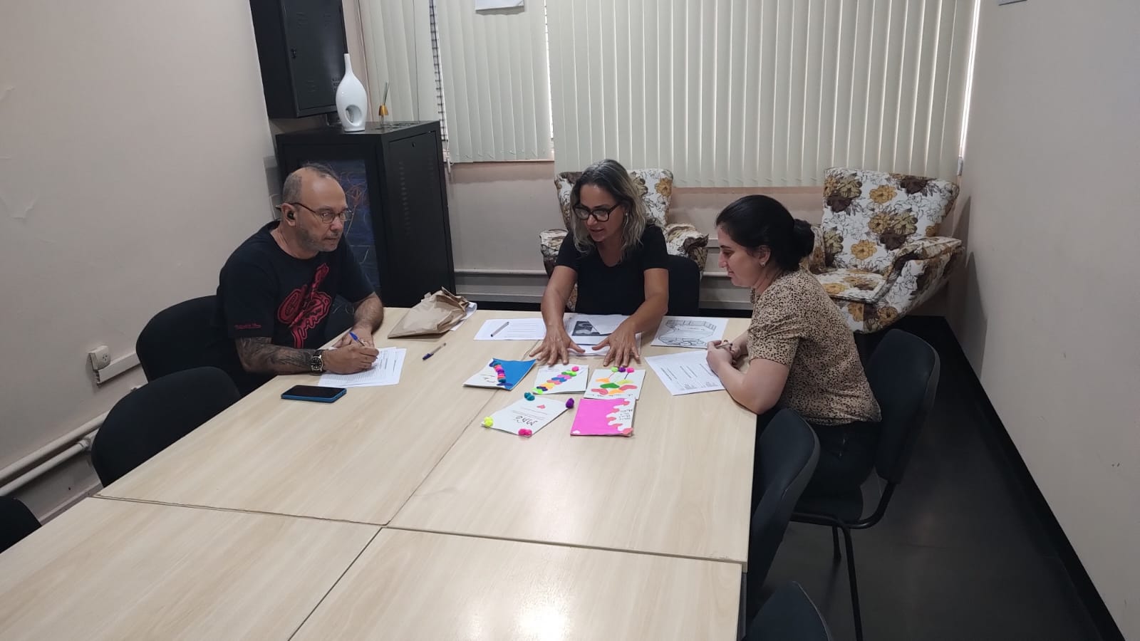 Degase elege vencedores do Concurso de Cartão Dia das Mães 2024