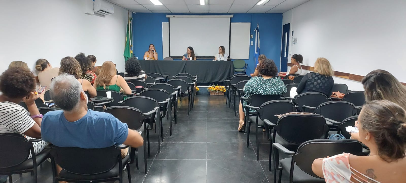 DIVPSI realiza aula Inaugural para elaboração de relatório