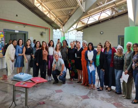 35 anos Criaad Cabo Frio