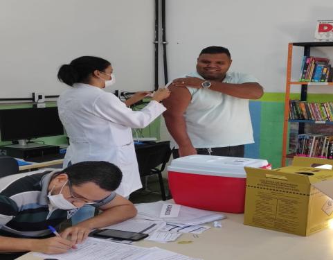 Criaad Cabo Frio tem Dia D de campanha de vacinação contra COVID e H1N1