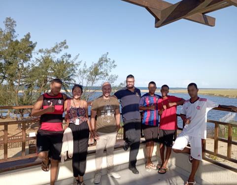 CRIAAD Campos realiza passeio cultural na Reserva Caruara