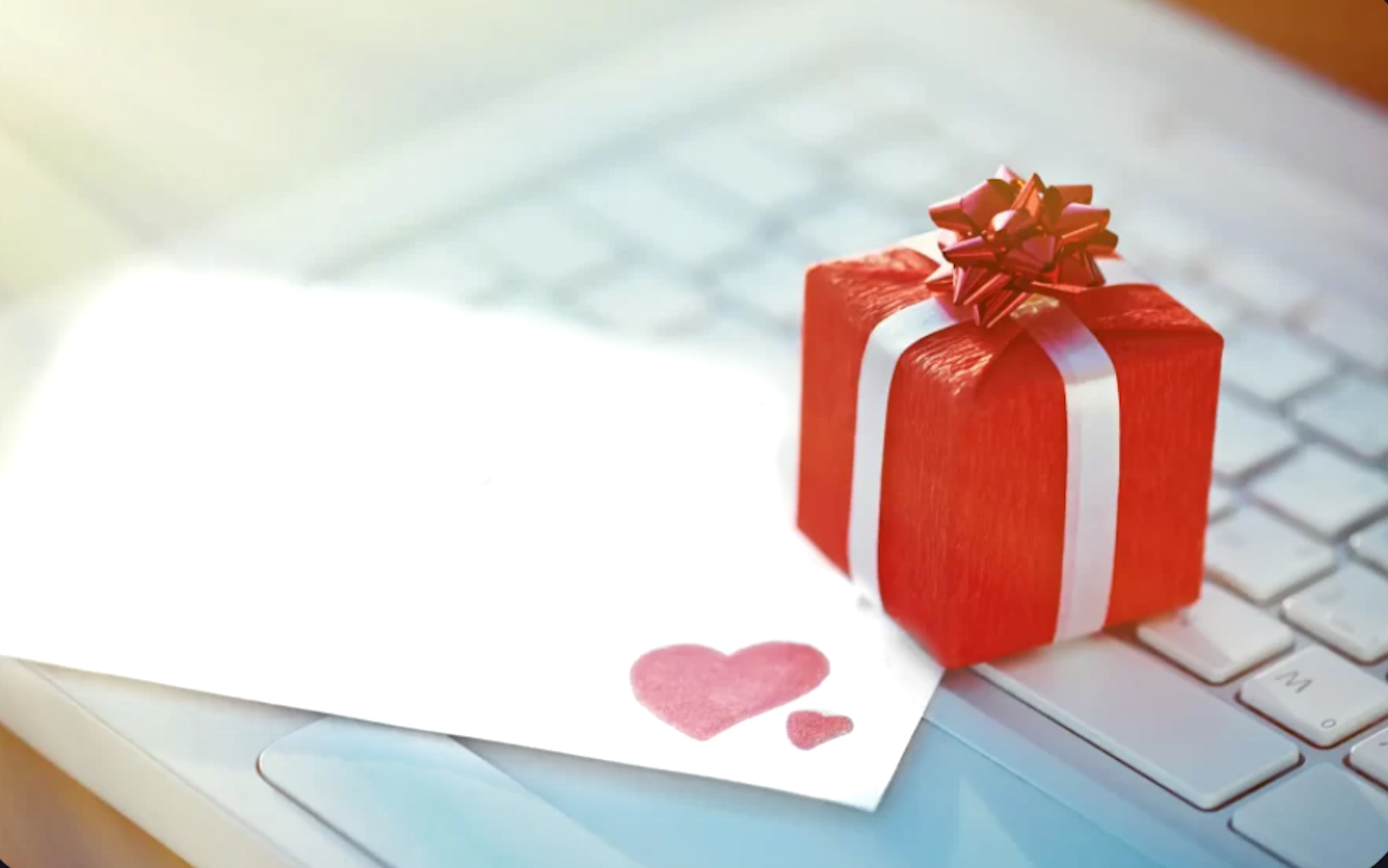 Pequenas e médias empresas do varejo on-line fluminense movimentam R$ 13,2 milhões com Dia dos Namorados