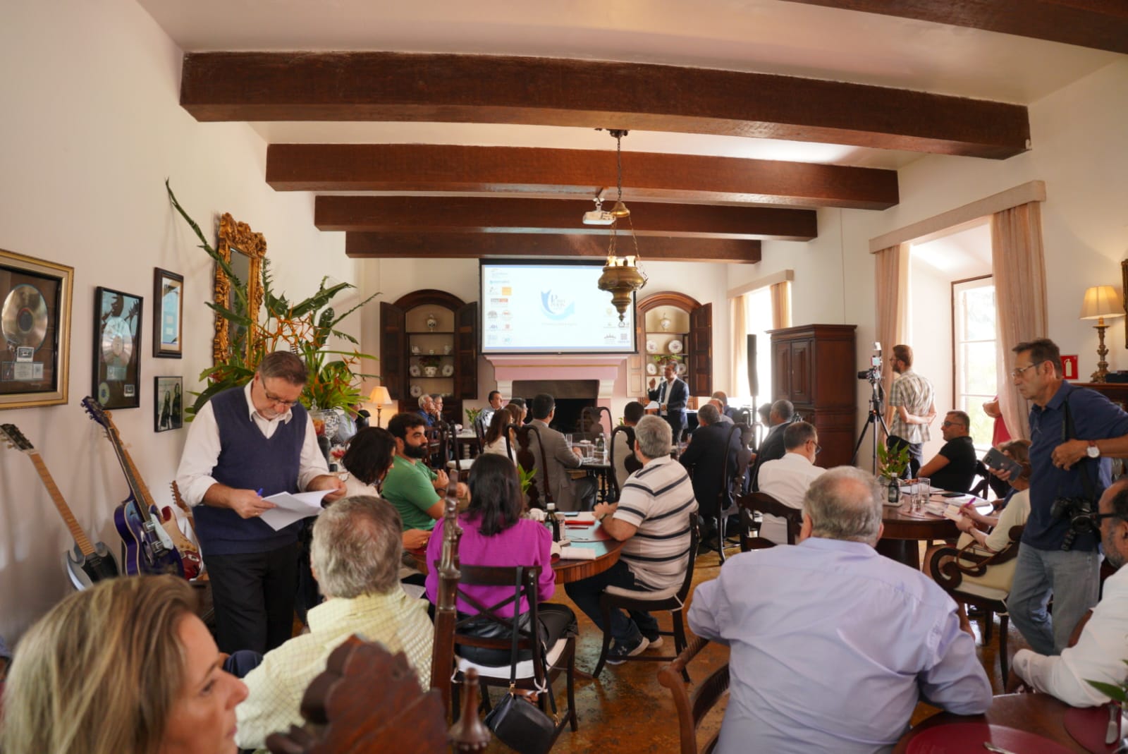 Secretário de Desenvolvimento Econômico participa de encontro com empresários da CDL Petrópolis