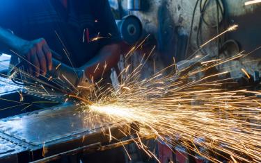 Produção industrial fluminense cresce 10,2% em fevereiro