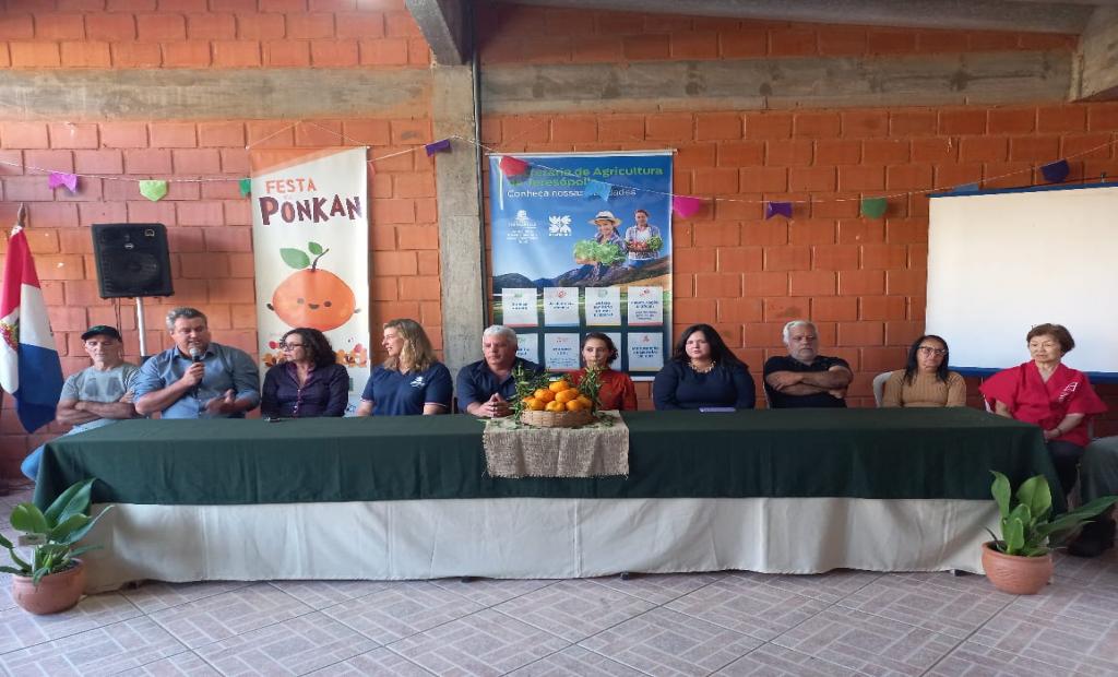 EMATER-RIO contribui com palestras na Festa da Ponkan em Teresópolis