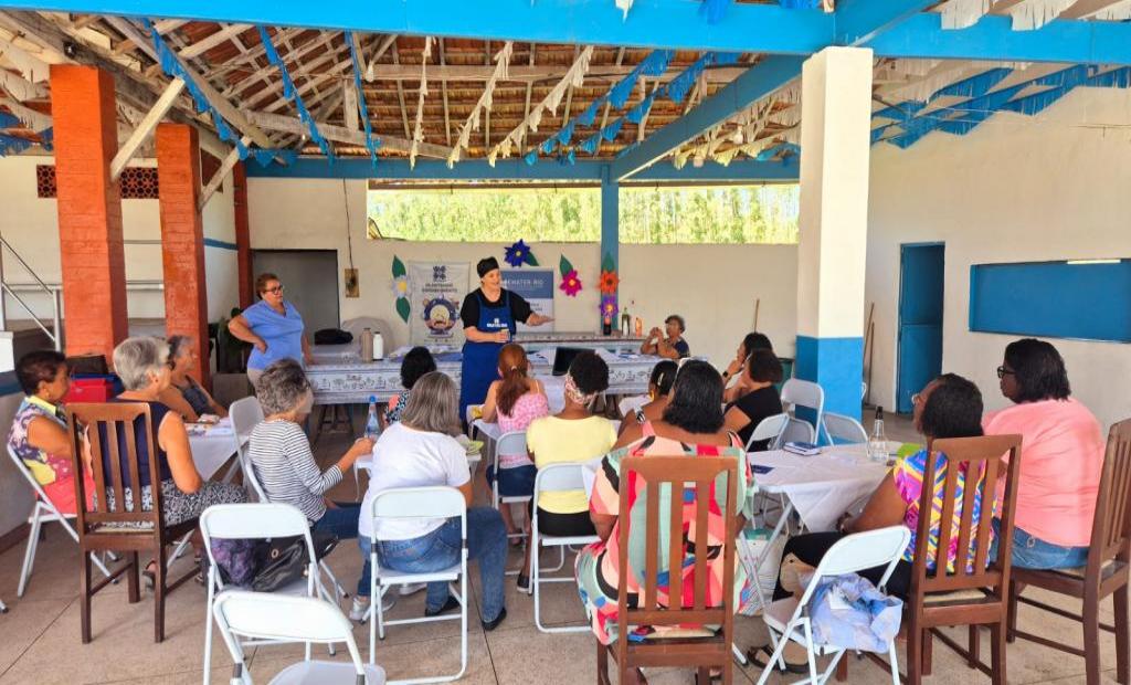 EMATER-RIO realiza Curso de Geleias com mulheres em Barra do Piraí