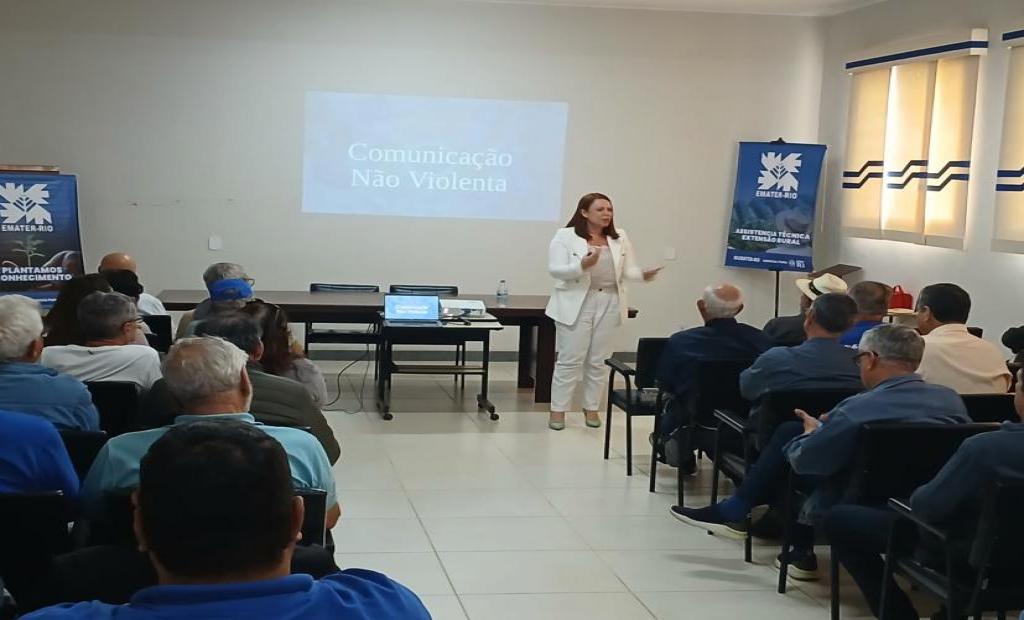 Ciclo de Palestras da EMATER-RIO chega às regiões Noroeste e Norte