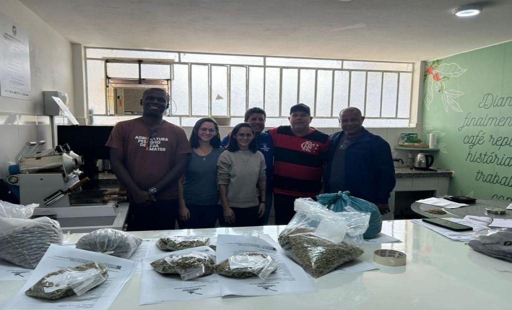 LabEmater recebe cafés de diferentes regiões do estado para análise
