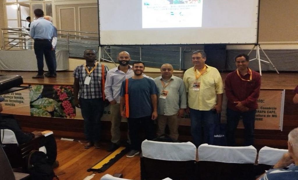 EMATER-RIO participa do 49° Congresso Brasileiro de Pesquisas Cafeeiras em Poços de Caldas (MG)