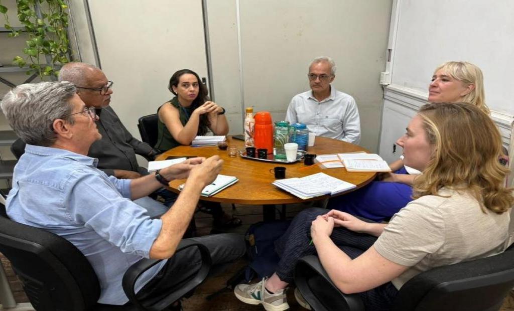 EMATER-RIO recebe representantes dos Países Baixos para diálogo sobre agricultura