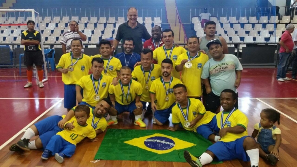 Com apoio do governo do estado, seleção brasileira de futsal de nanismo enfrenta seleções de Marrocos e Argentina em ‘Jogo da Amizade’