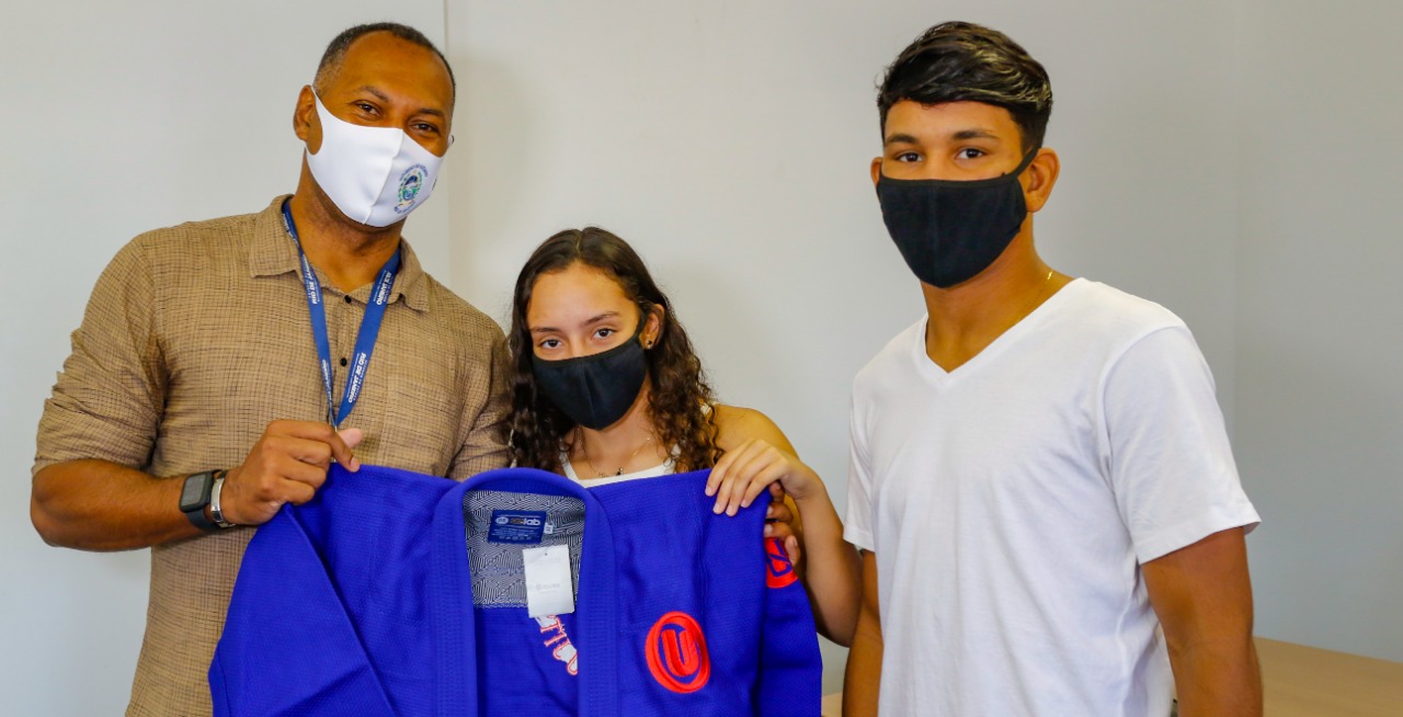 Casal de Atletas de Jiu Jitsu