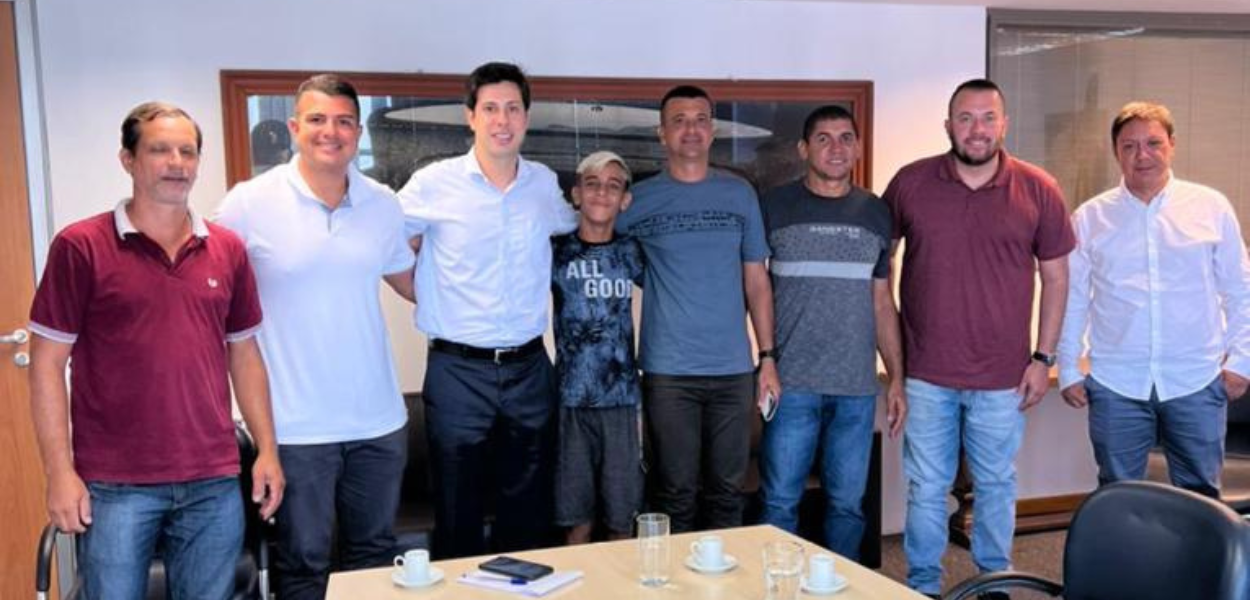 Representantes de Cachoeira de Macacu se reúnem com a secretária estadual de Esporte