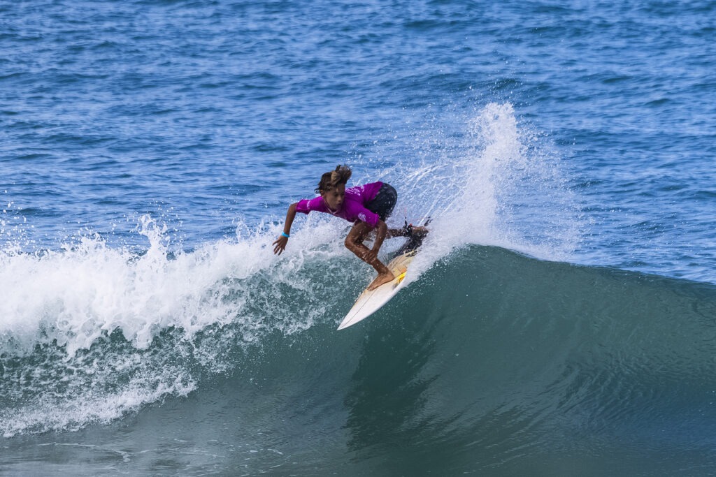 Com apoio do governo do estado, equipe júnior de surf do Rio de Janeiro vai a Porto de Galinhas disputar Campeonato Brasileiro