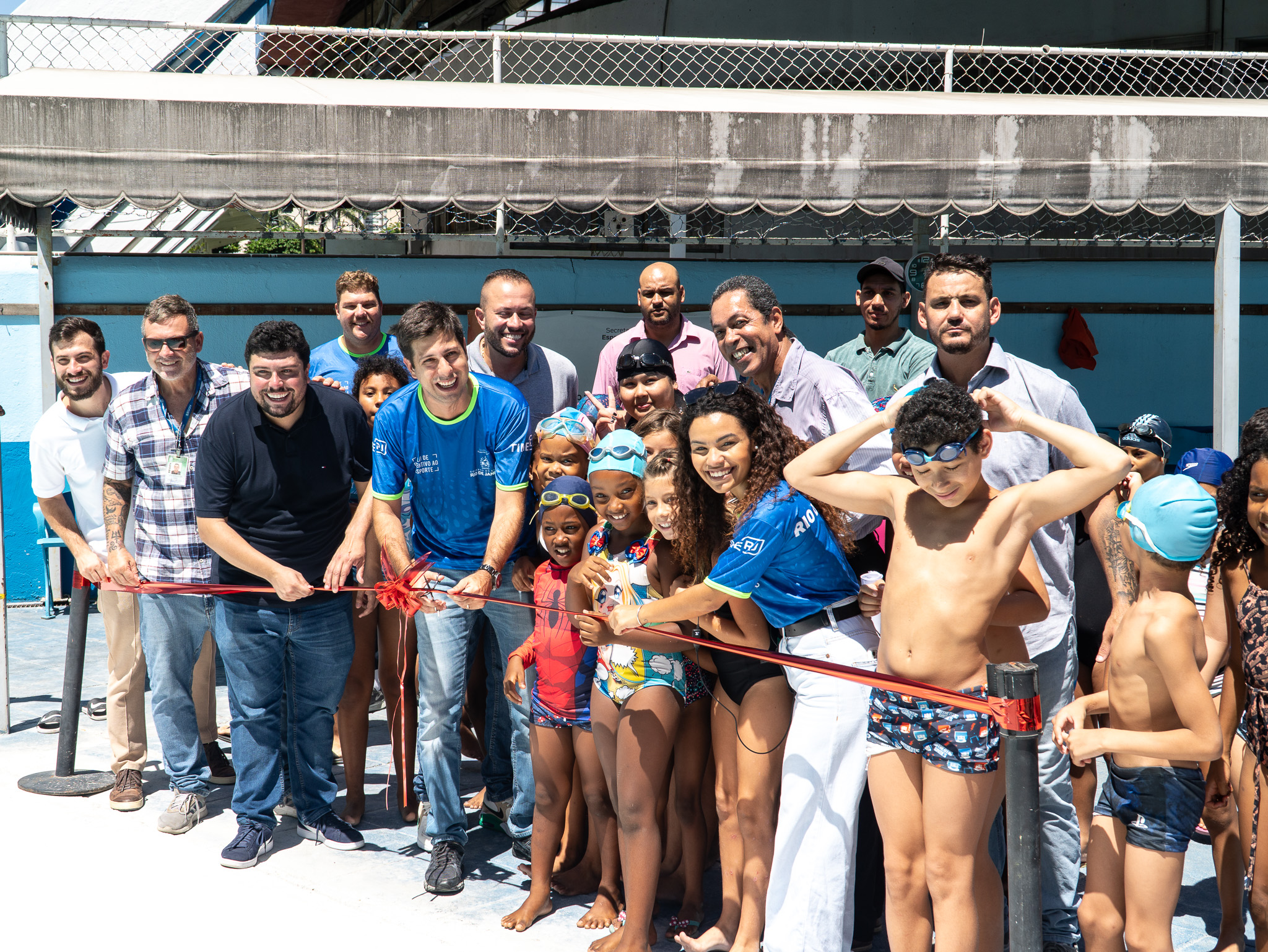 Fim de ano com entrega de obras e festa com os cerca de 2 mil alunos do Caio Martins