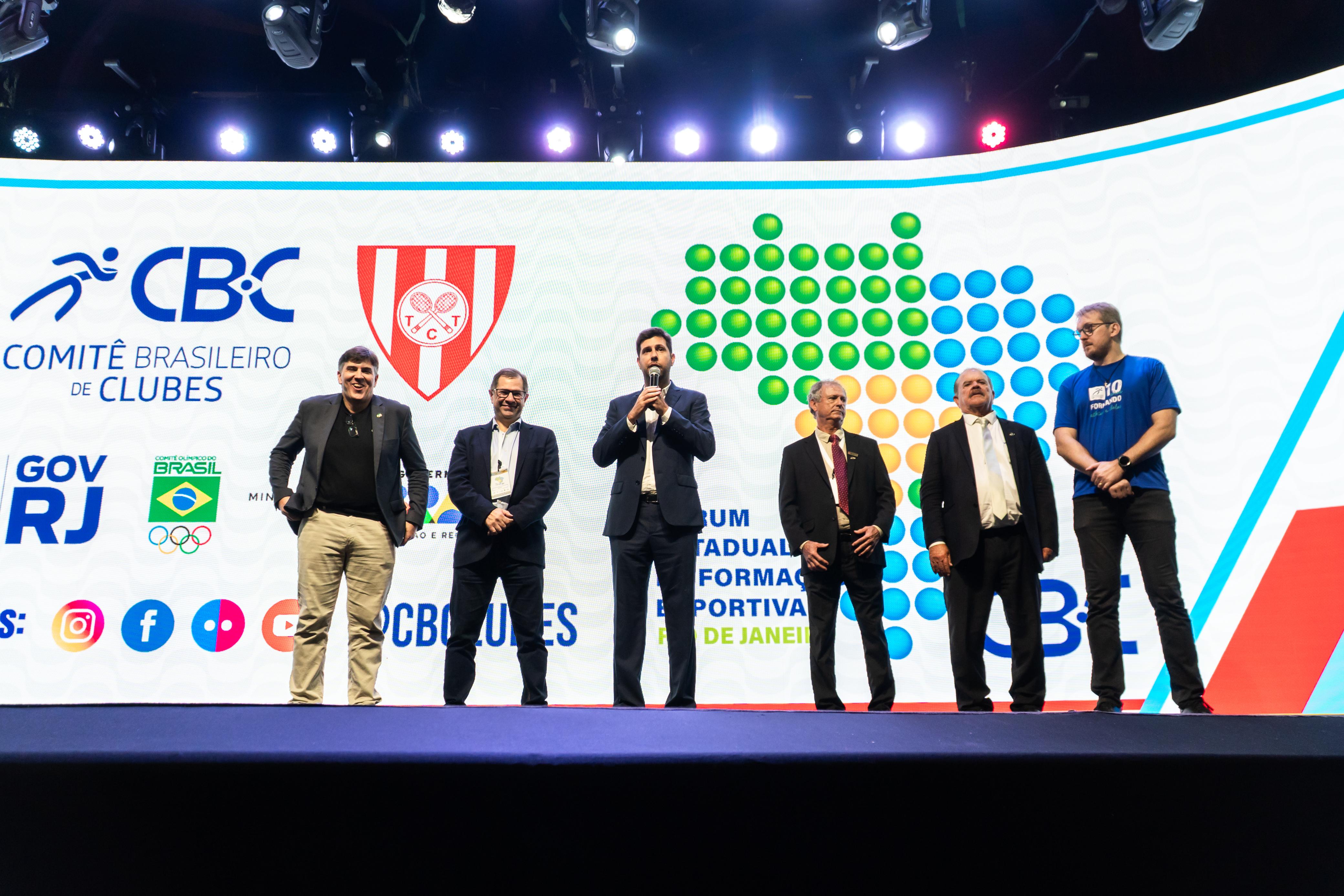 Fórum de Formação Esportiva promovido pela Secretaria de Esporte e Lazer e CBC reúne 750 pessoas
