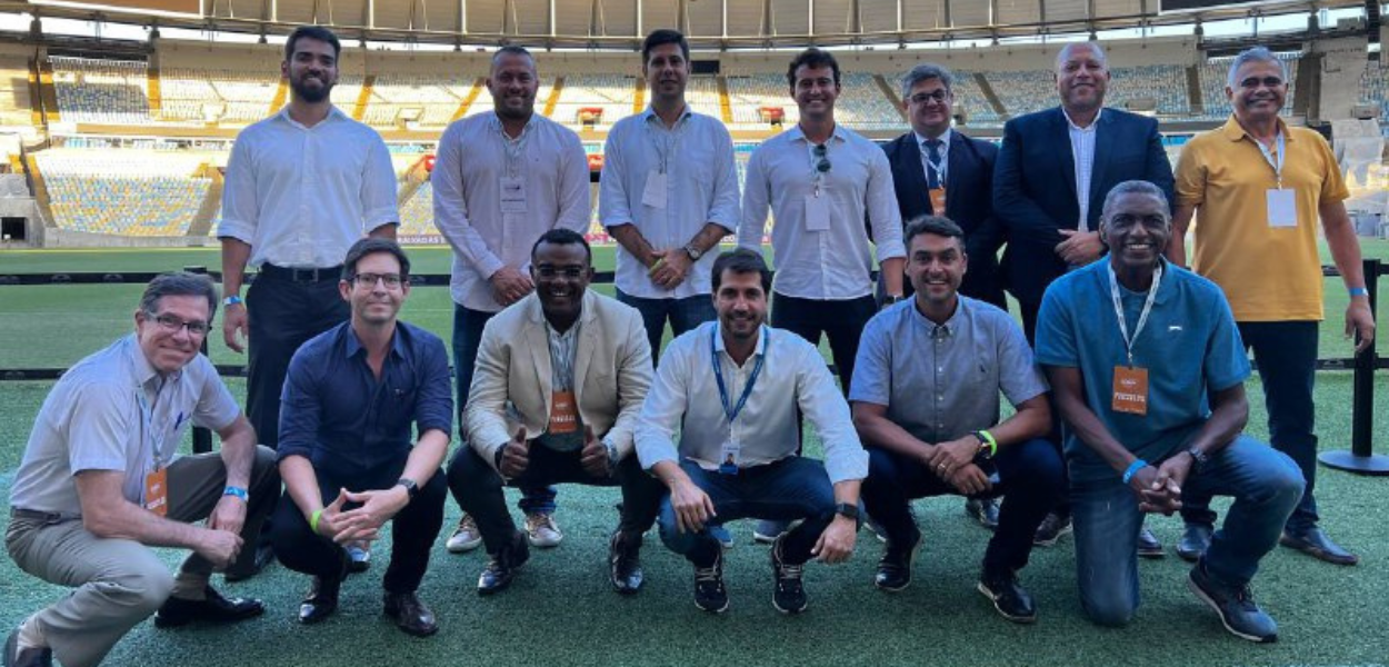 Participantes de todos os estados do Cosud em visita ao Maracanã