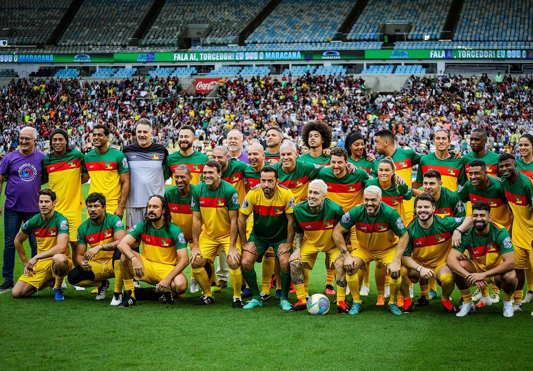 Futebol Solidário reúne ídolos do esporte e da música no Maracanã em prol das vítimas do RS