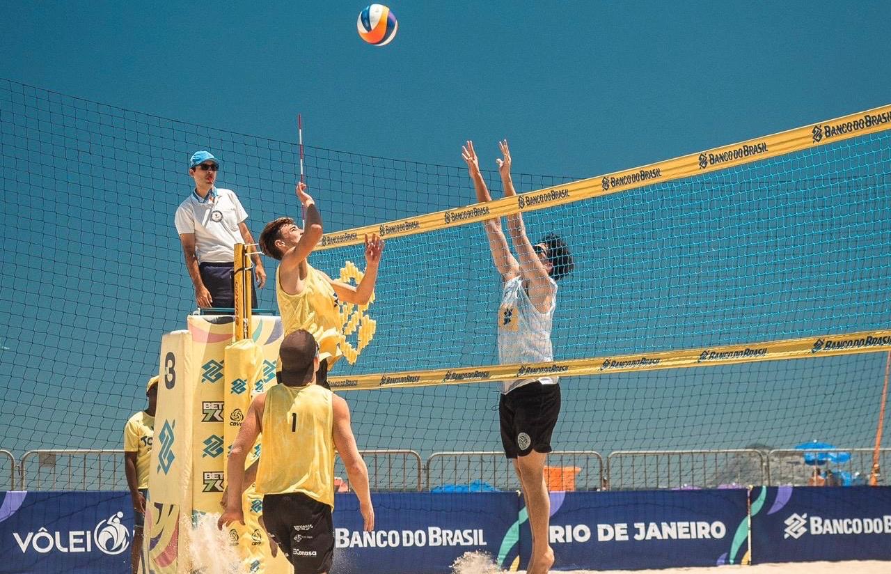 Praia de Copacabana recebe Circuito Brasileiro Sub-21 de vôlei de praia