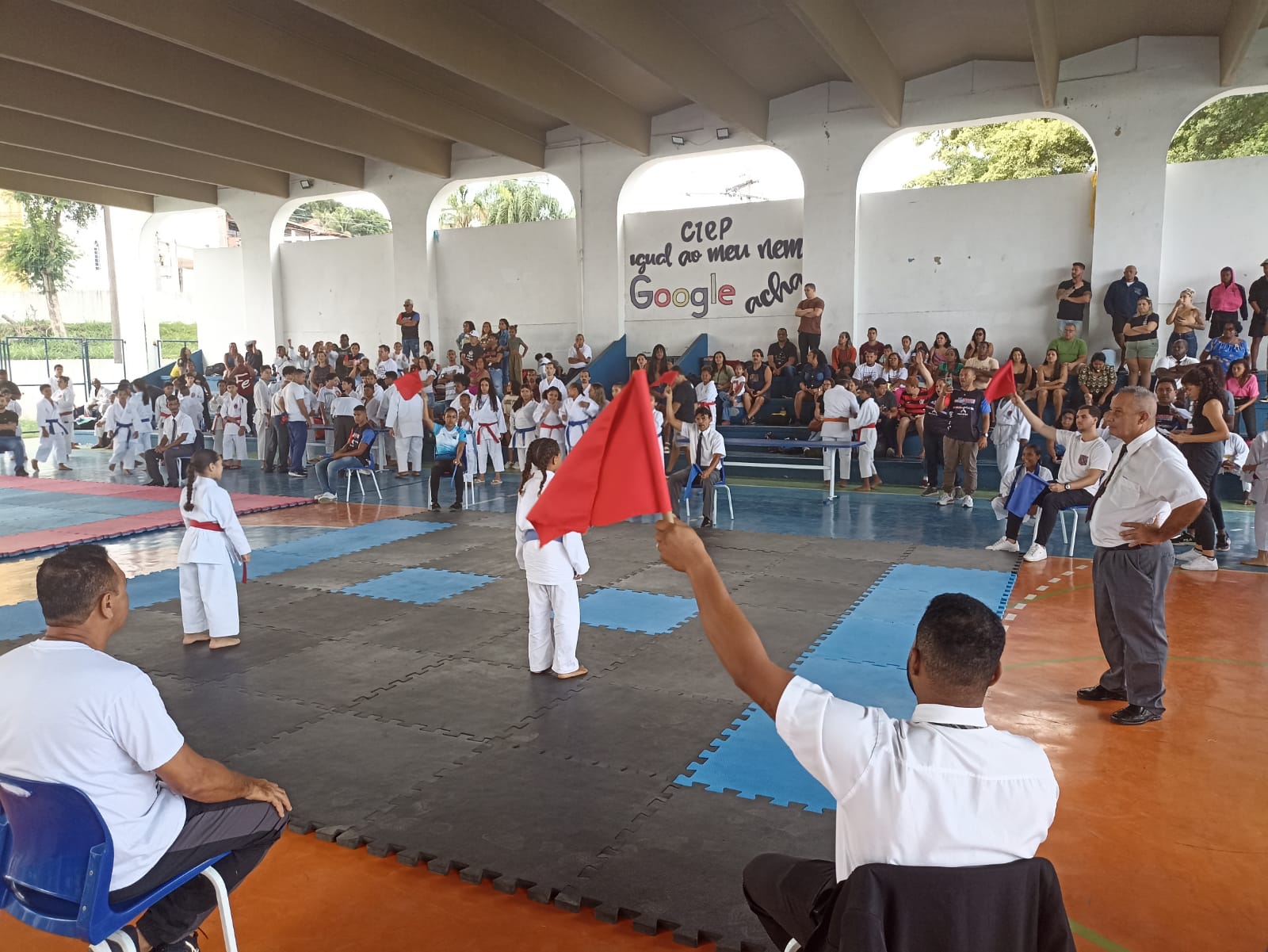 Competição de karatê agita São Gonçalo