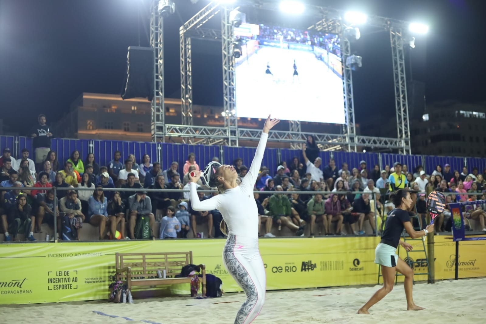Follow the Beach chega à 5ª edição na Praia de Copacabana com apoio do Governo do Rio