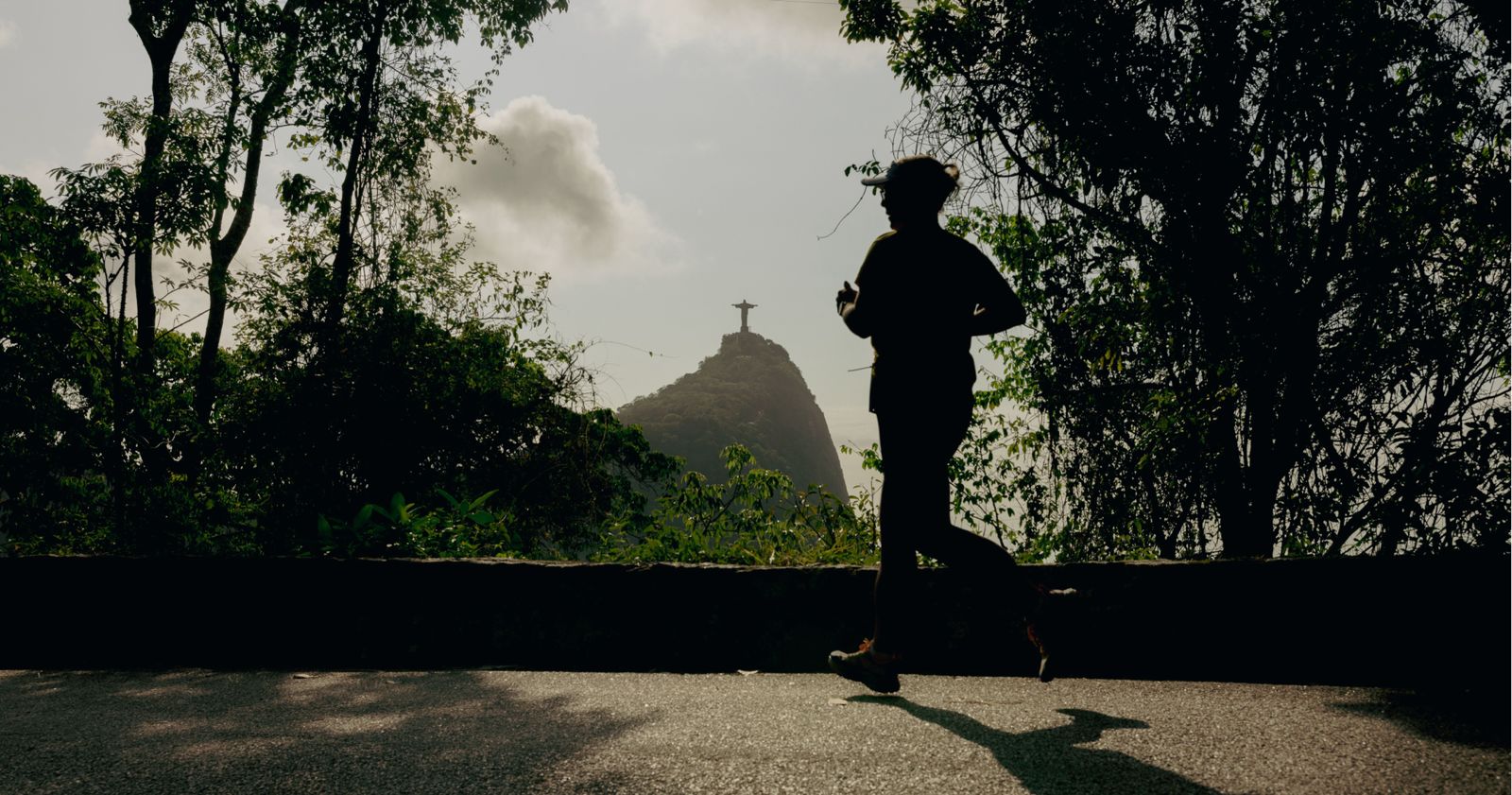 Edição 2025 da Meia Maratona do Cristo tem recorde de participantes estrangeiros