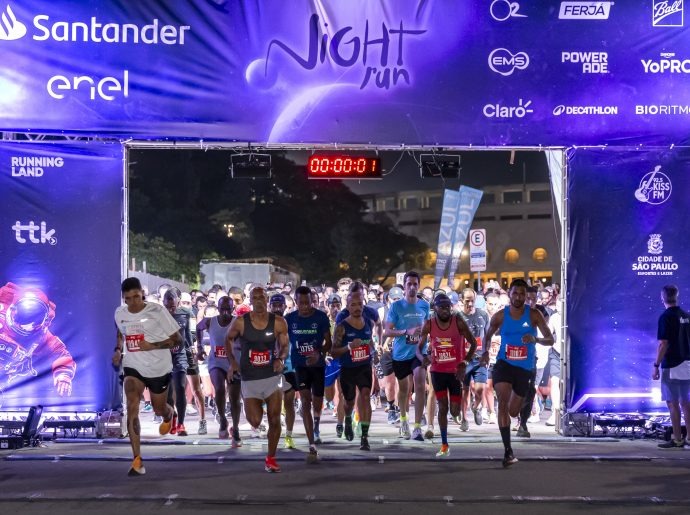 Night Run une esporte e tradição no coração do turfe carioca