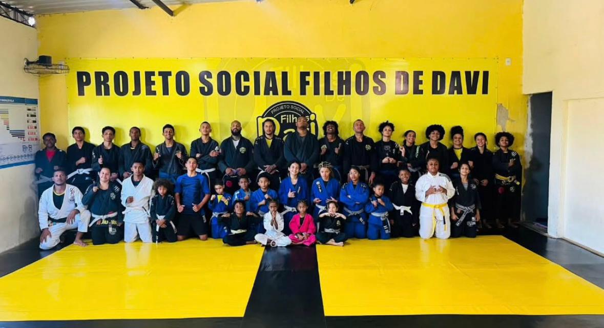 Copa Social Filhos de Davi reúne atletas de Jiu-Jitsu na Vila Olímpica de Queimados