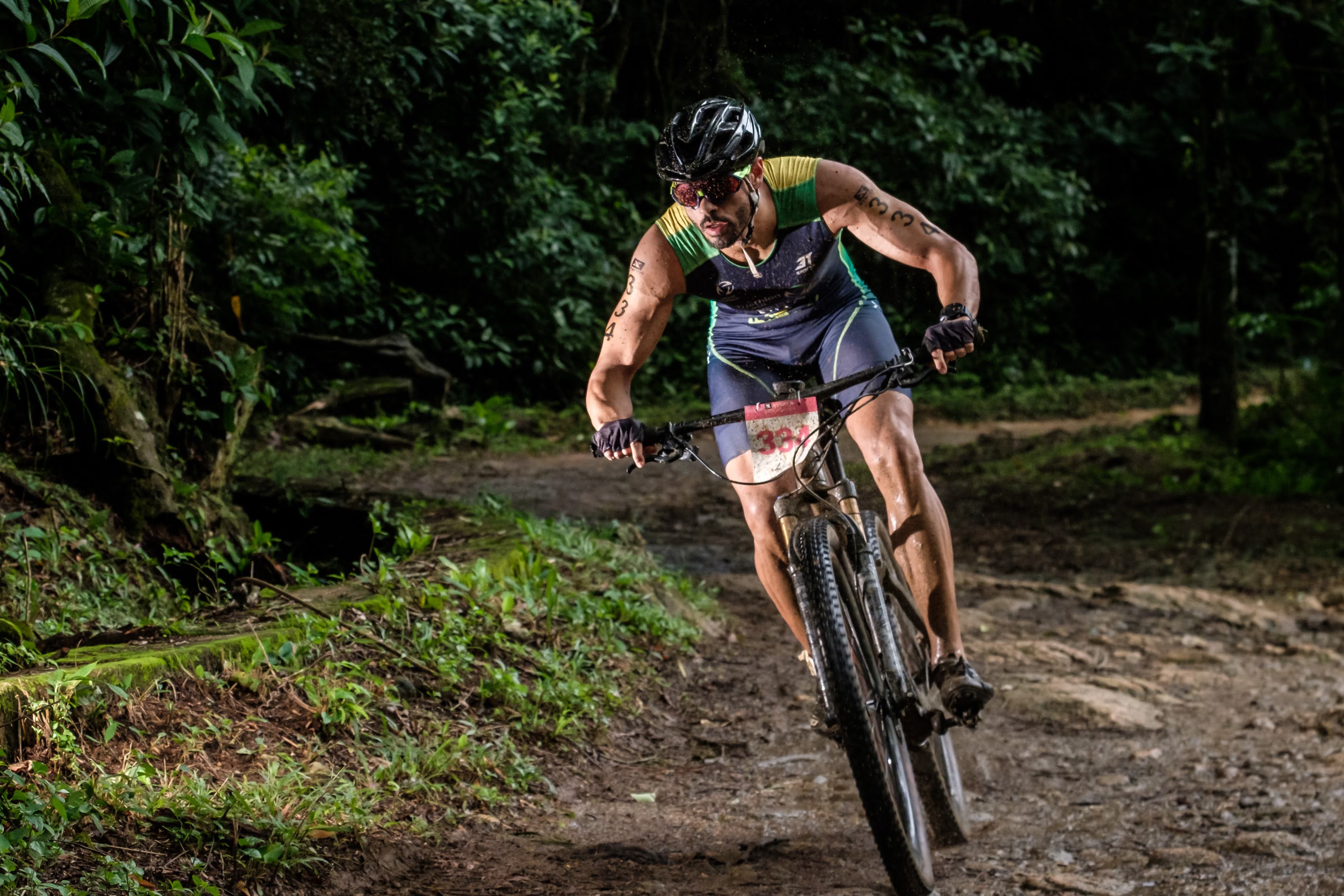 Celebrando 20 anos no Brasil, XTerra chega a Ilha Grande com apoio do Governo do Estado
