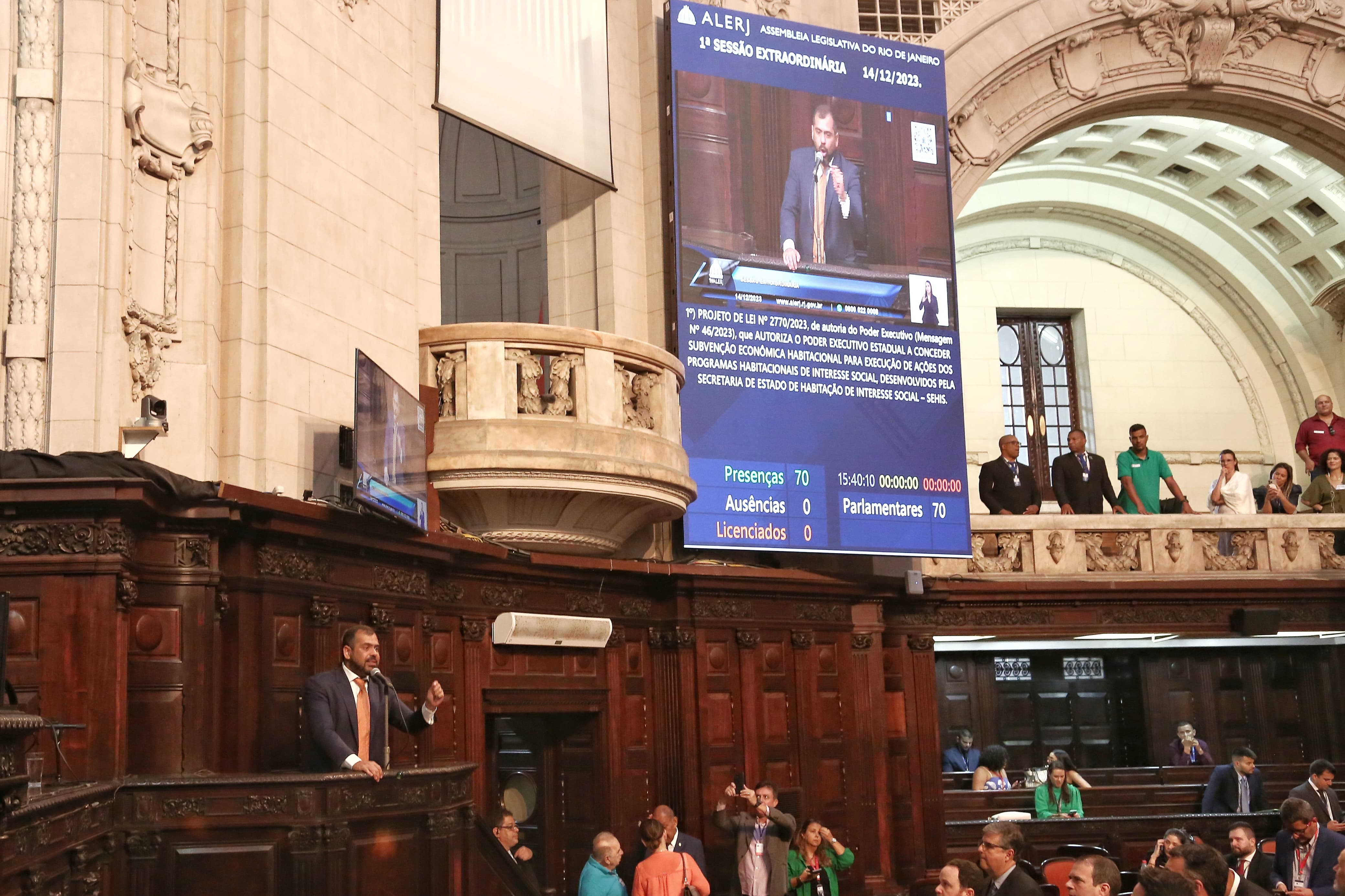 Secretário Bruno Dauaire defende projeto do Habita+ Subsidiado no plenário da Alerj