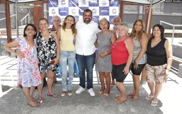 Secretário Bruno Dauaire entrega reforma do Conjunto Divino Mestre aos moradores