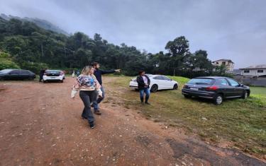 Vistoria dos terrenos cedidos pelo Governo do Estado por engenheiros da Caixa - IMG Fabiana Paiva