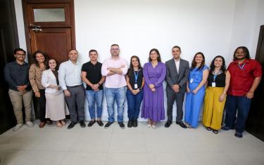 Procuradora do Estado, Gabriela Vieira Leonardos, conduz apresentação sobre a Lei N°14.133/2021 e os decretos estaduais N°48.816/2023 e  e N°48.929/2024