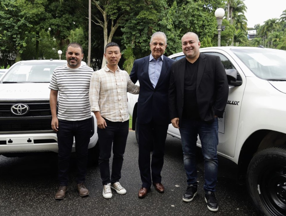 presidente do instituto rio metrópole marca presença em evento do palácio guanabara