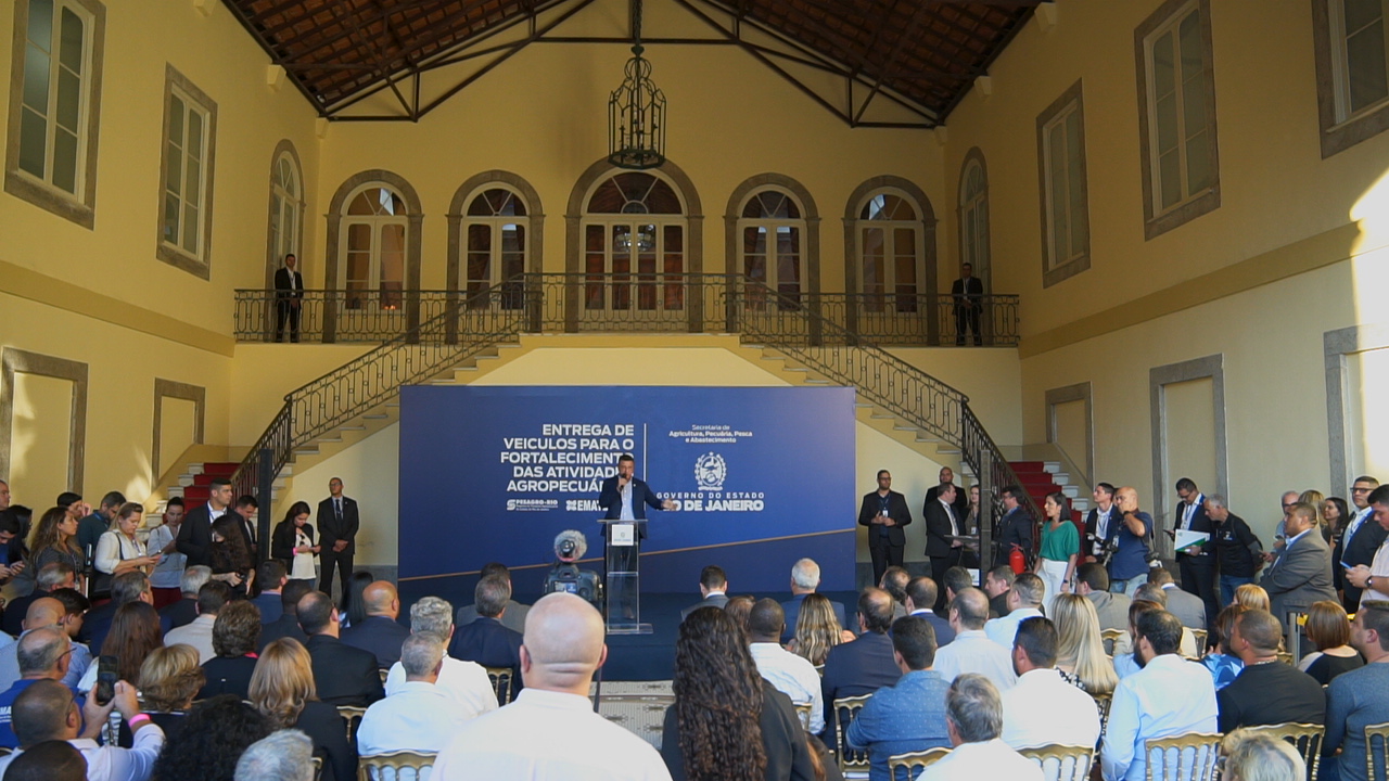 Governo do Estado entrega 44 novos veículos para integrar a frota da Secretaria de Agricultura