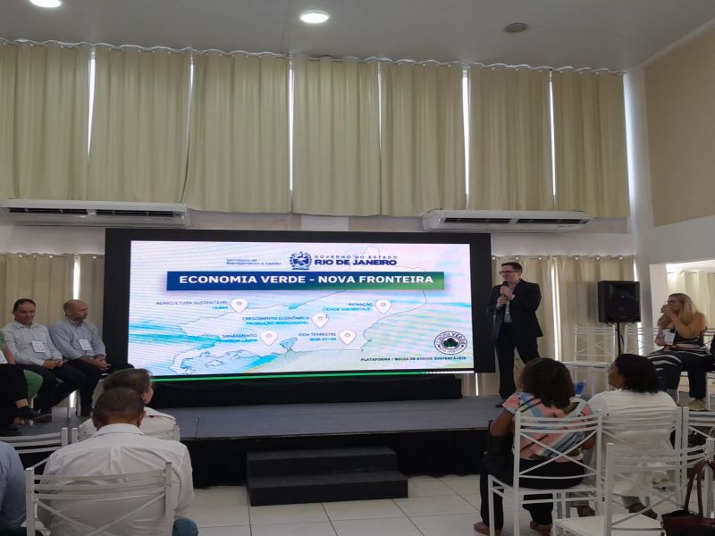 Assessor especial da Seplag participa de Seminário em Saquarema