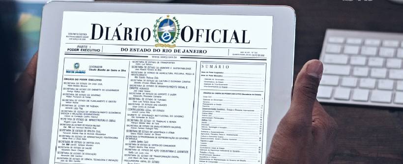 imagem de um tablet com a capa do Diário Oficial