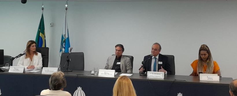 Secretário participa de audiência na Alerj para discutir Complexo Econômico da Saúde e Desenvolvimento Social