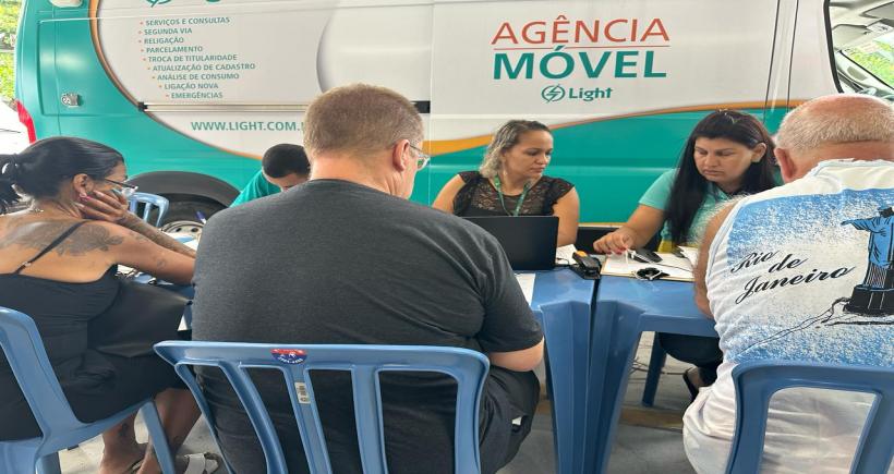 Procon RJ multa Enel em mais de 113 mil por falha na prestação de serviço