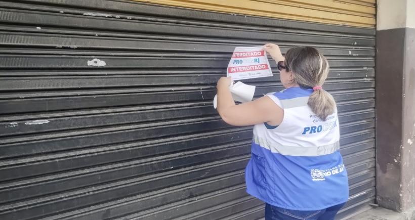 Procon-RJ interdita quatro instaladoras de kits GNV que trabalhavam de forma irregular